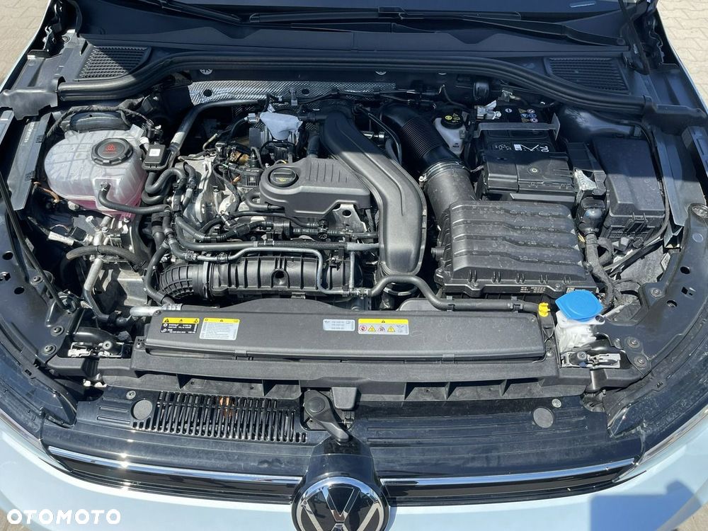 Volkswagen Golf 1.5 eTSI mHEV Life DSG - 21