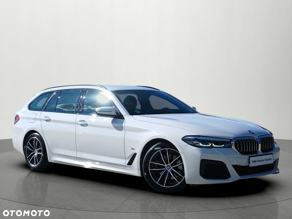 BMW Seria 5 520i mHEV sport - 8