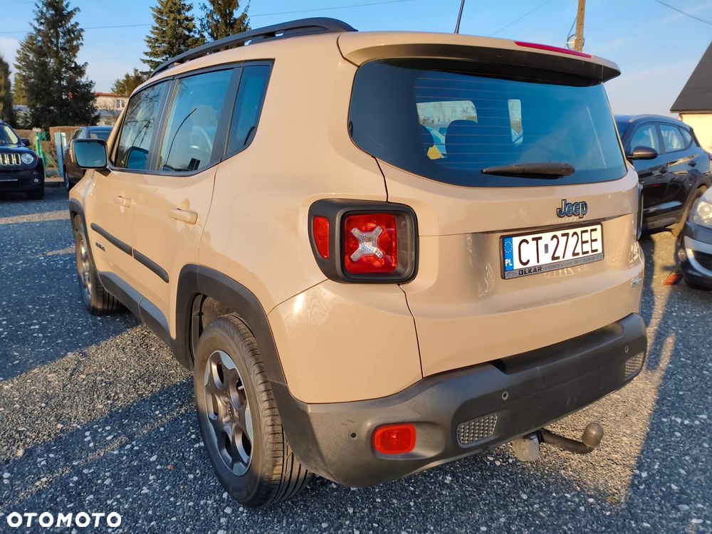 Jeep Renegade 1.6 E-TorQ Longitude FWD - 11