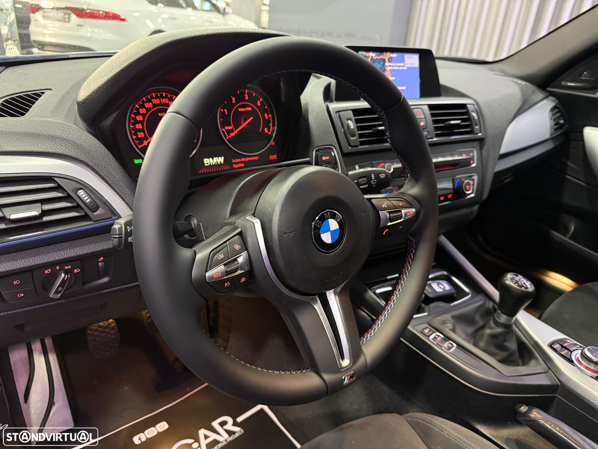 BMW 118 d Pack M - 7