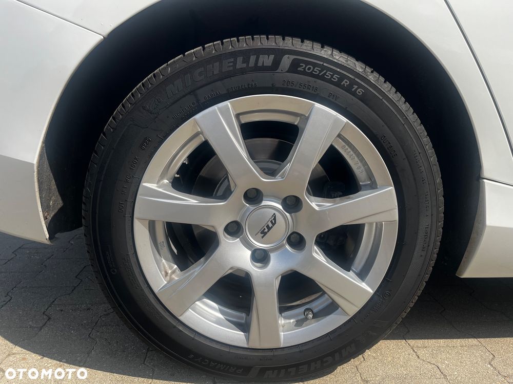 BMW Seria 1 116d - 18