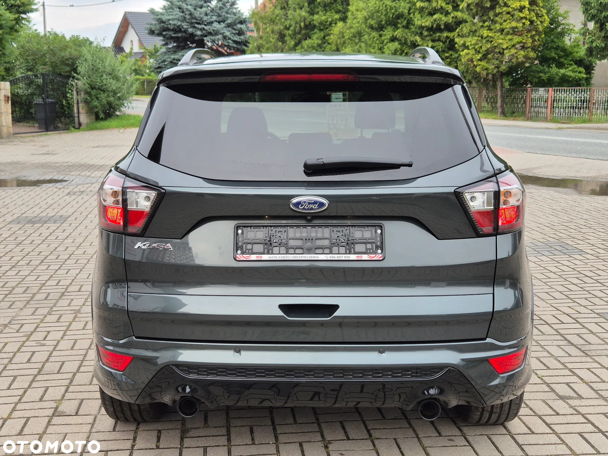 Ford Kuga 2.0 TDCi 4x2 ST-Line - 9