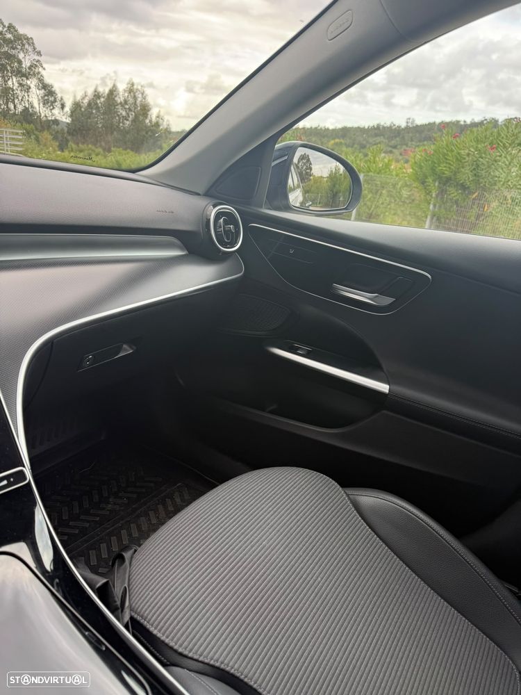 Mercedes-Benz C 300 - 10