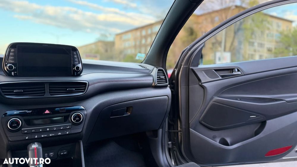 Hyundai Tucson blue 2.0 CRDi 4WD Aut. N Line - 23