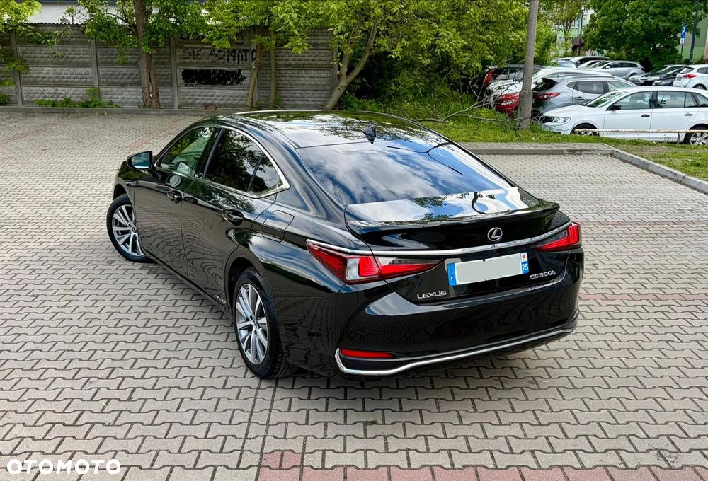 Lexus ES 300h Elegance - 5