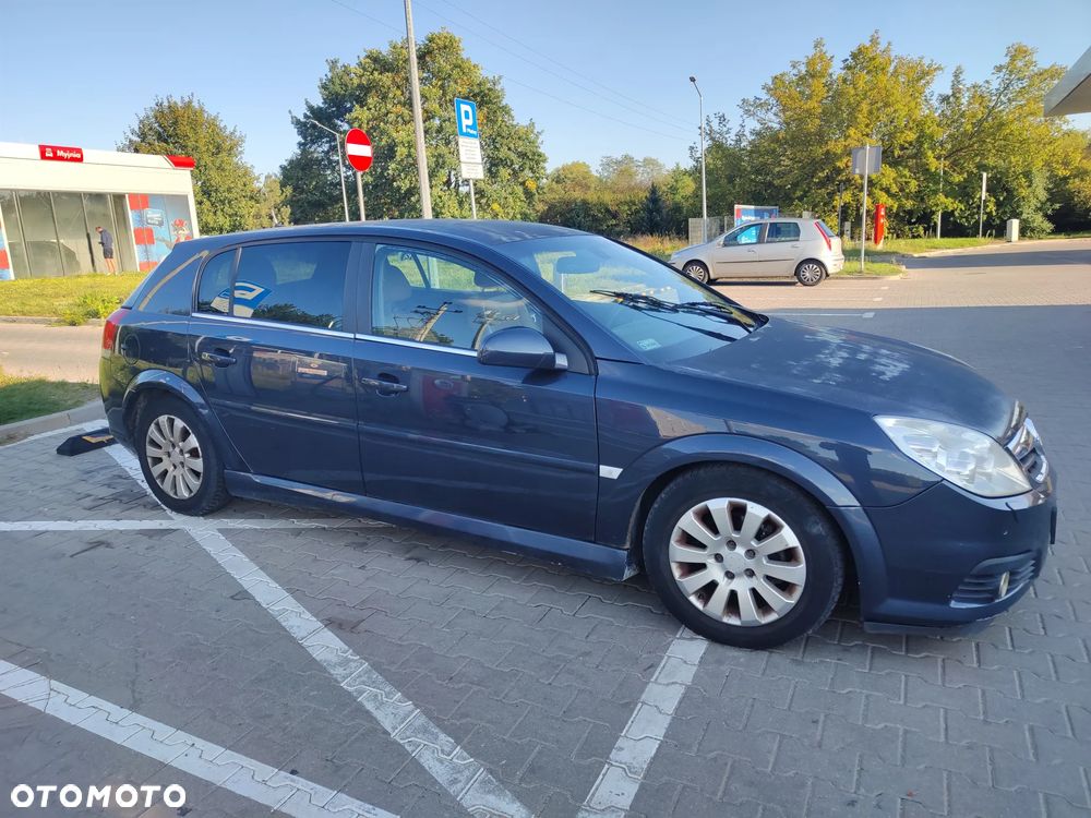 Opel Signum 1.9 CDTI Elegance - 1