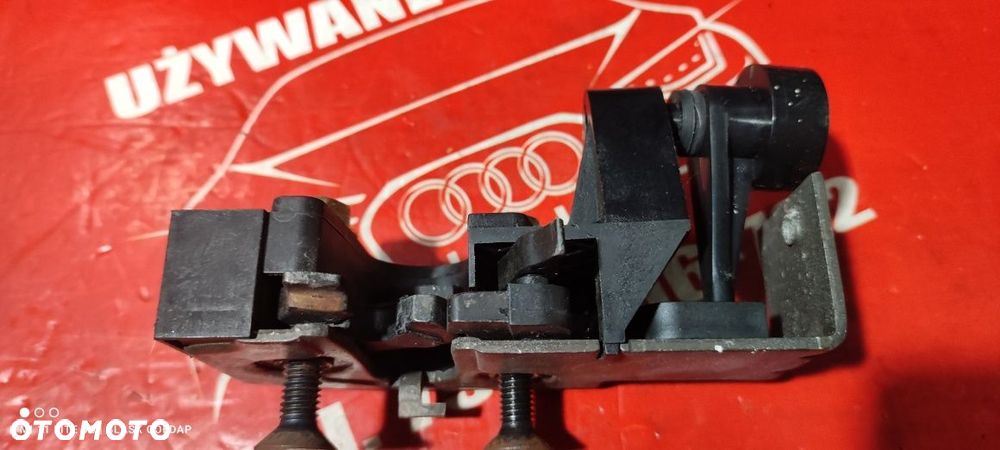 Zamek Oparcia Prawy Tył Audi A6 C5 Części Blask Gołdap - 4