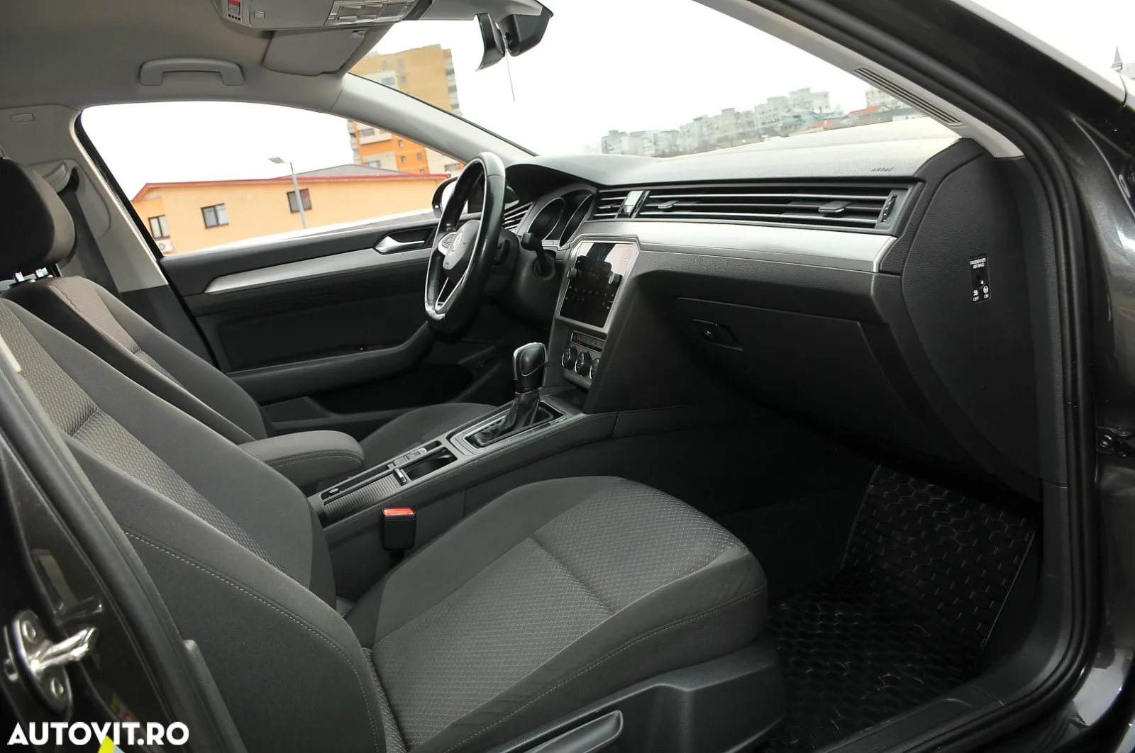 Volkswagen Passat Variant 2.0 TDI DSG (BlueMotion Technology) Comfortline - 18