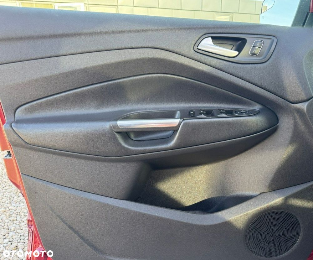 Ford Escape 1.5 EcoBoost AWD SE - 11