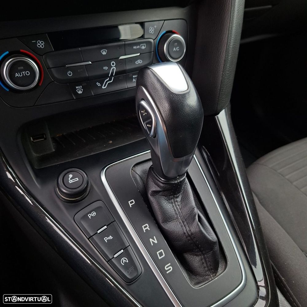 Ford Focus SW 1.5 TDCi Titanium DPS - 17