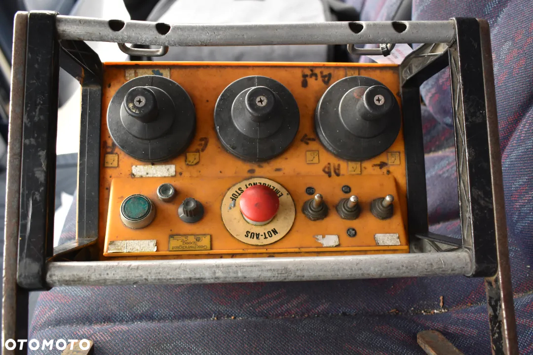 Mercedes-Benz ATEGO 1323 4x2 Podest Palfinger PK 8000T Platforma Radio - 13