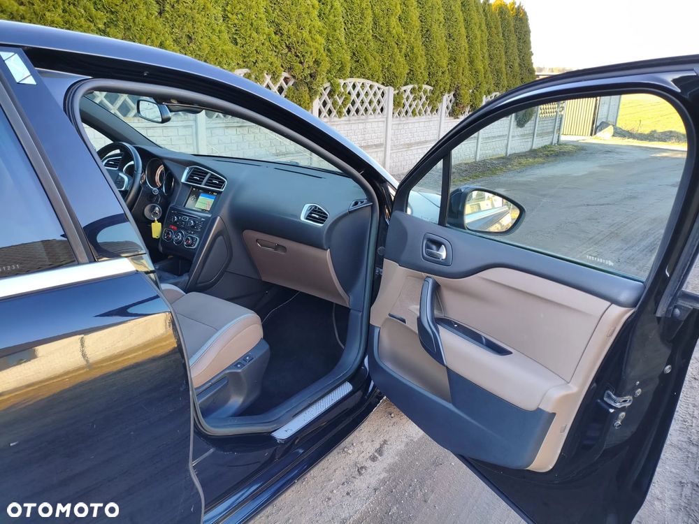 Citroën DS4 2.0 BlueHDi SoChic S&S - 16