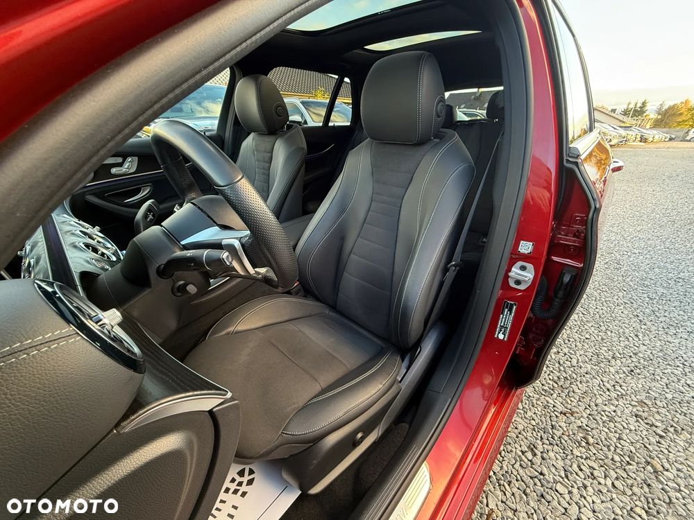 Mercedes-Benz Klasa E - 28