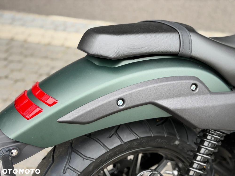 Zontes 125 C2 - 7