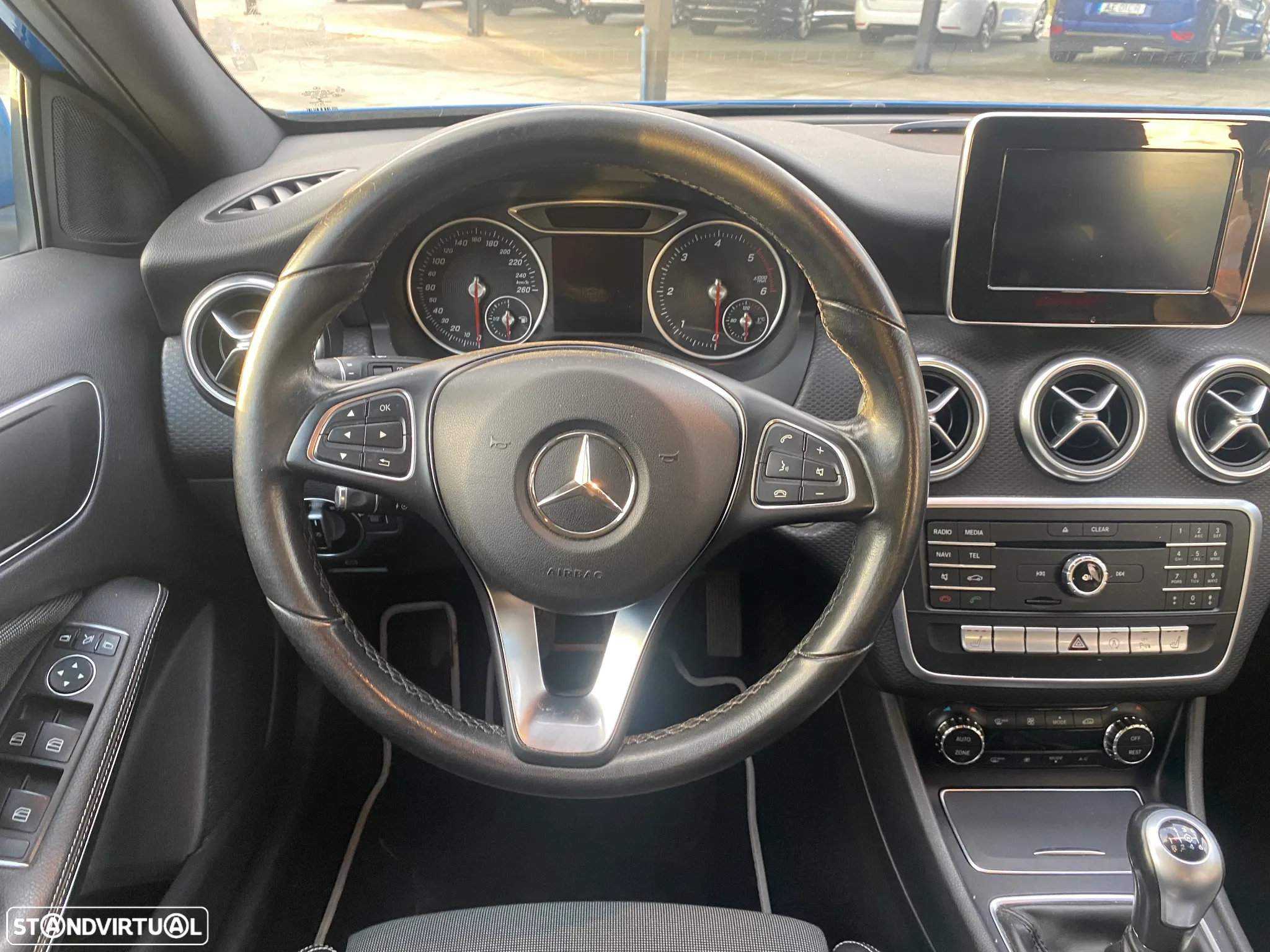 Mercedes-Benz A 180 d - 12