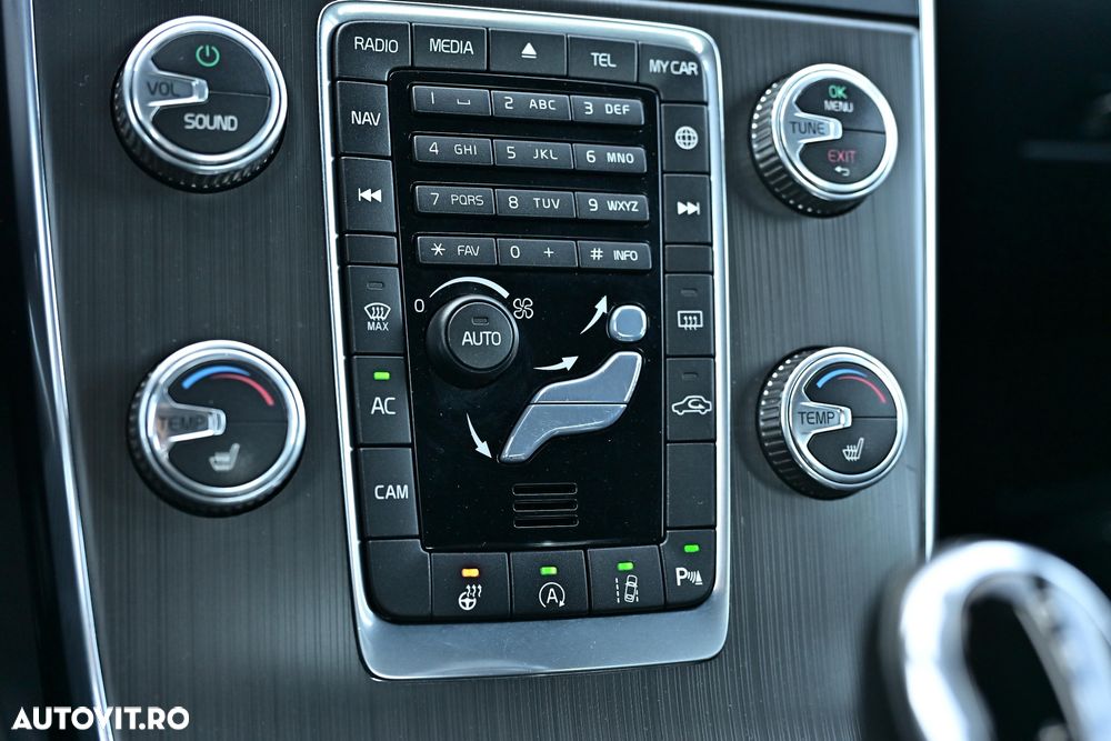 Volvo S60 D4 Geartronic Business Edition - 24