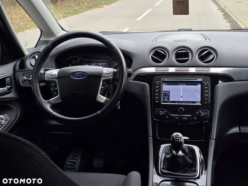 Ford Galaxy 2.0 TDCi Platinium X - 26