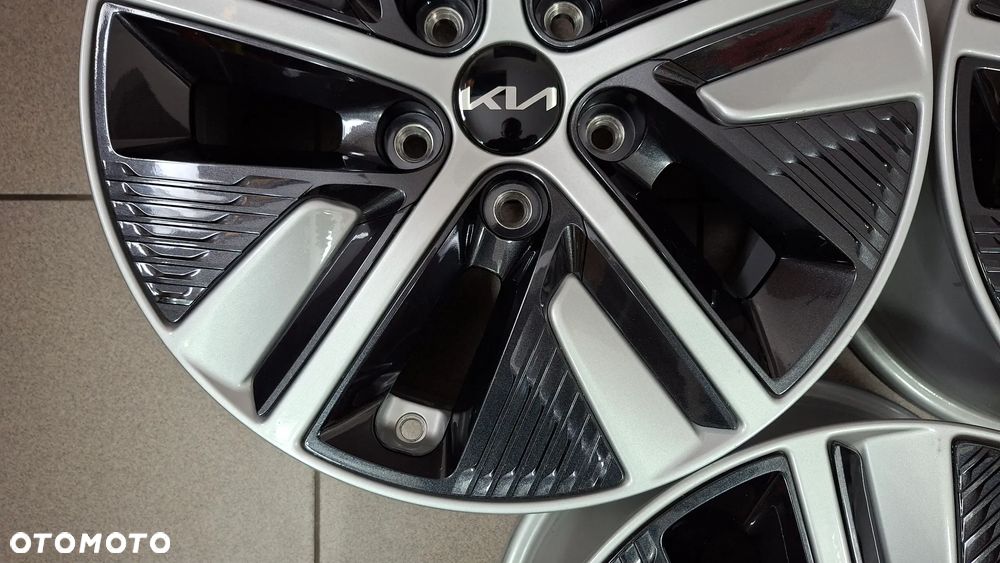 Felgi Aluminiowe 16 Kia Niro 5x114.3 ET 45 - 12