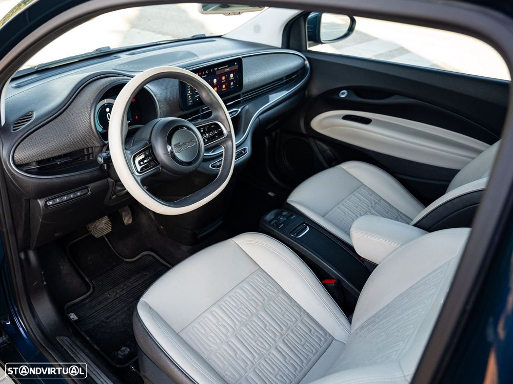 Fiat 500e C La Prima - 21