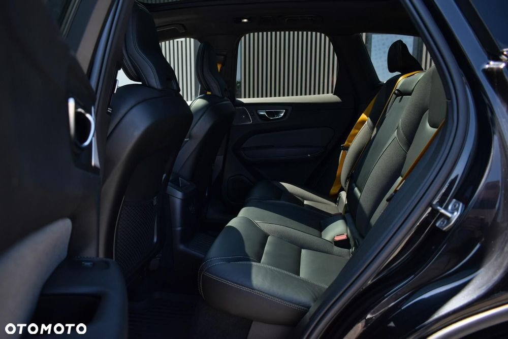 Volvo XC 60 - 23