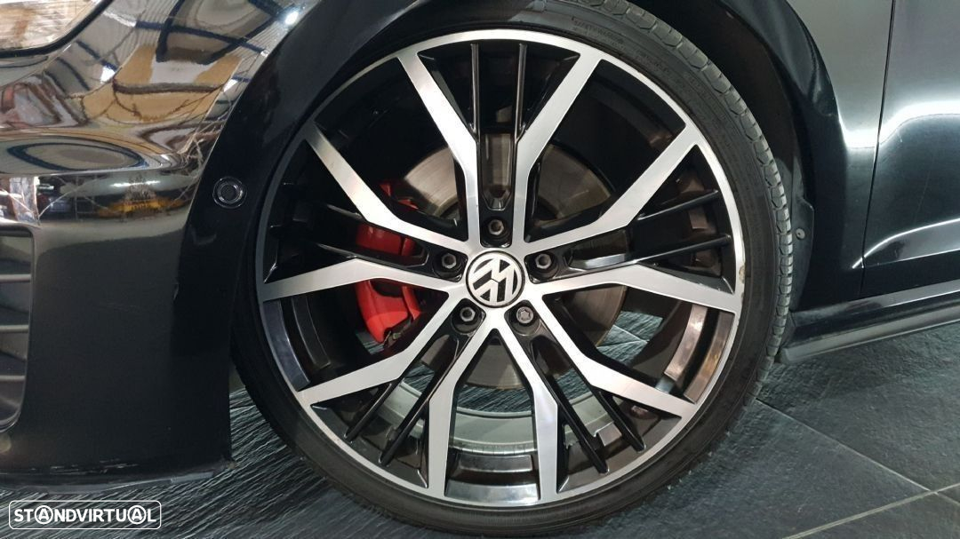 VW Golf 2.0 TDi GTD DSG - 12