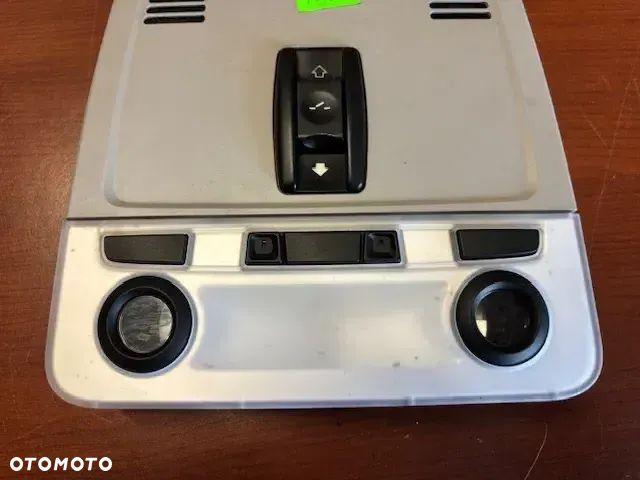 LAMPKA WEWNĘTRZNA PODSUFITKI BMW E90 E92 6976319 - 2