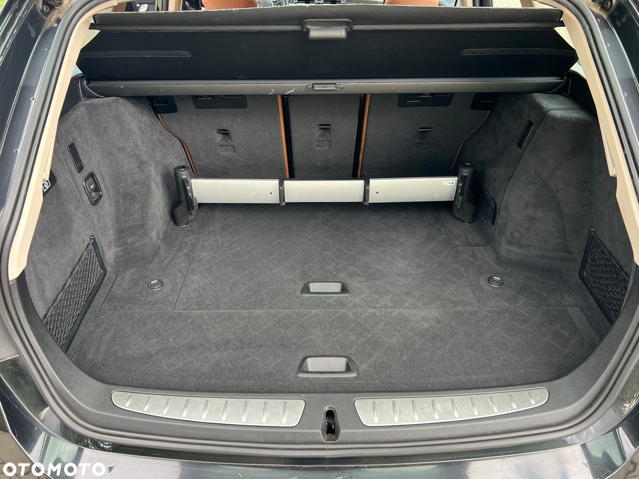 BMW Seria 3 318d Touring Luxury Line - 33