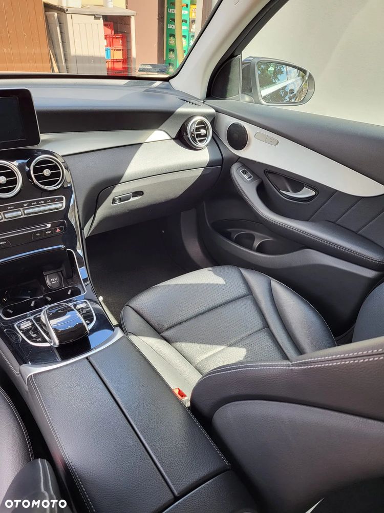 Mercedes-Benz GLC 220 d 4-Matic - 7