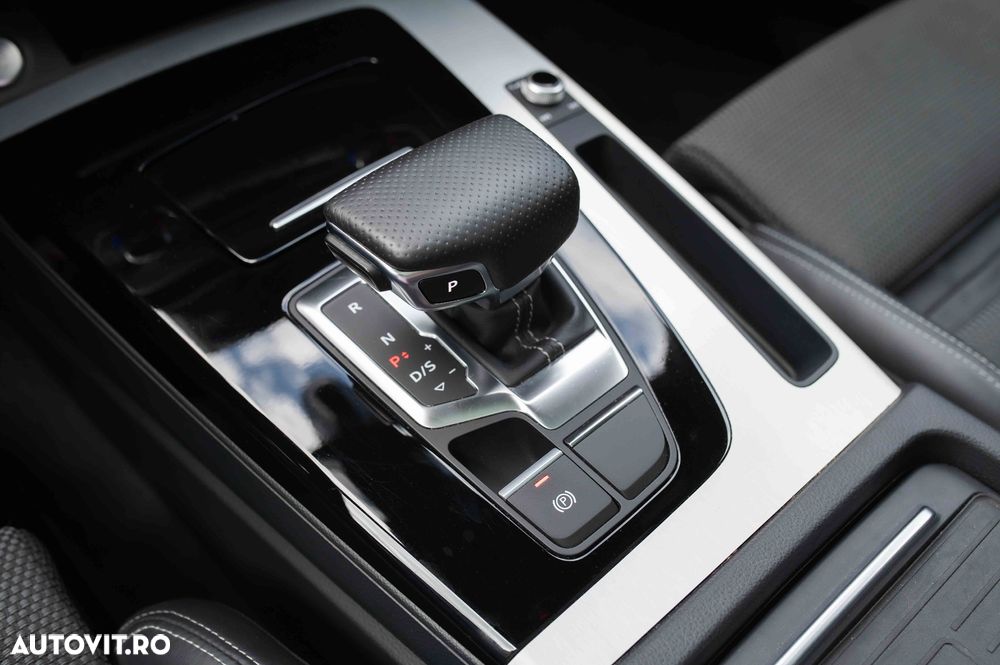 Audi Q5 50 TFSIe quattro S tronic S line - 29