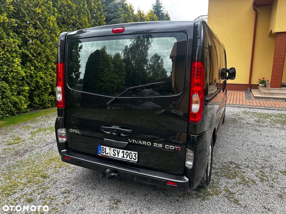 Opel Vivaro - 6