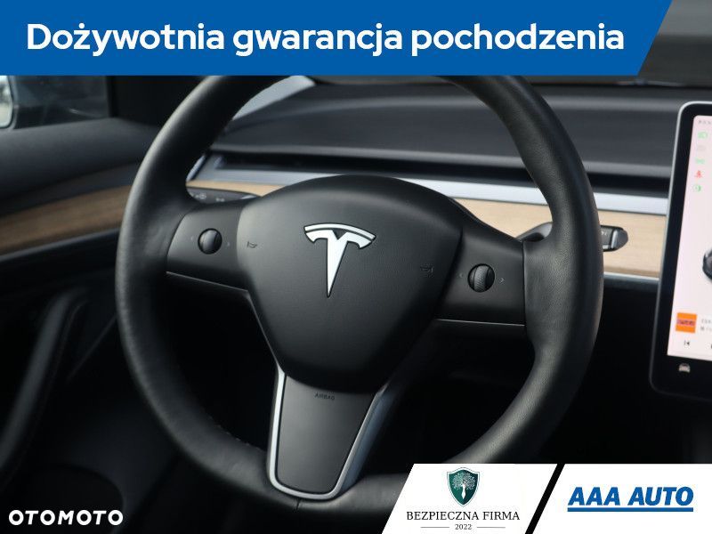 Tesla Model 3 - 23
