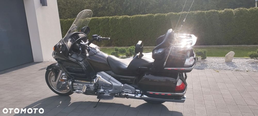 Honda GL - 17