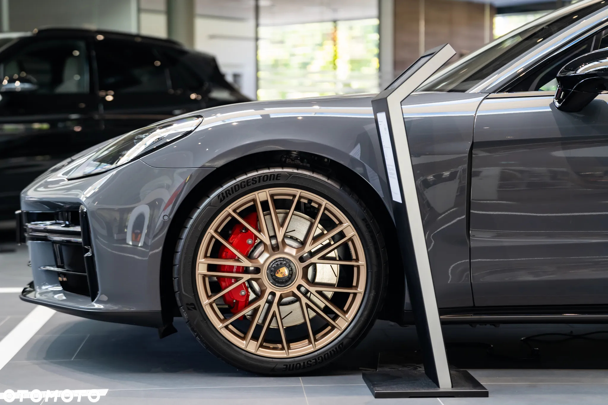 Porsche Panamera GTS - 32