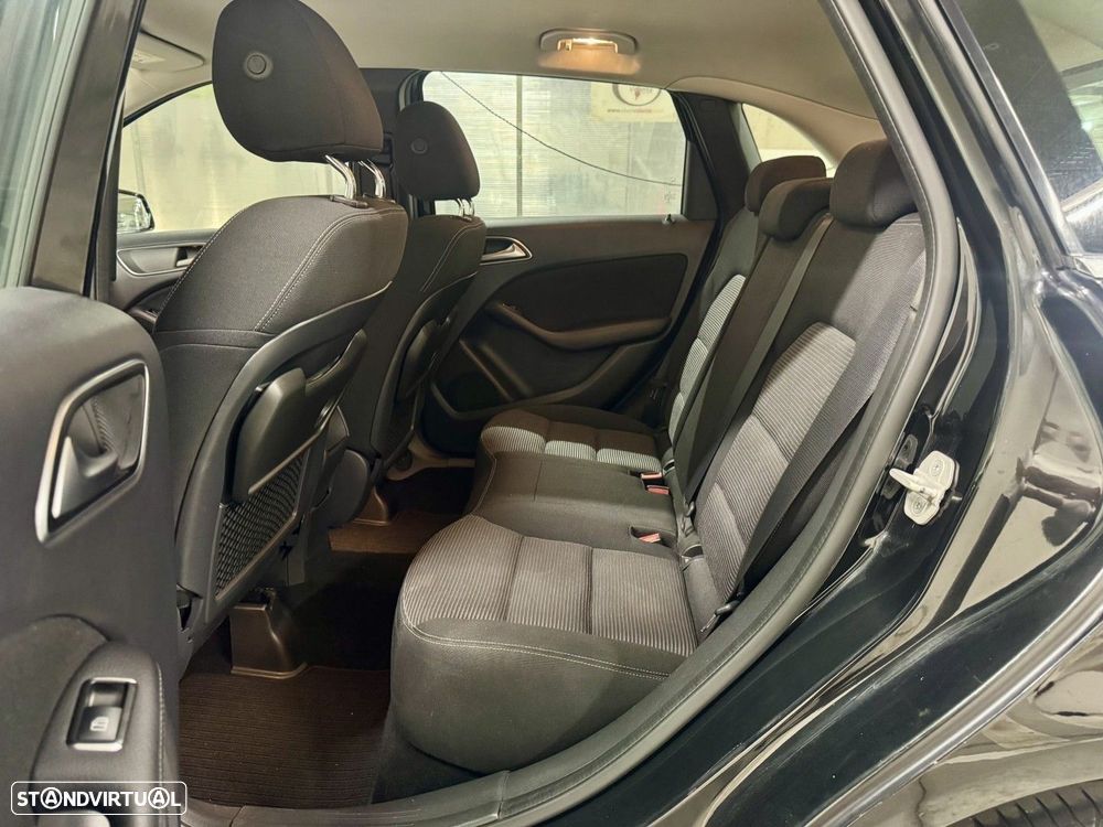 Mercedes-Benz B 180 CDI Style Aut. - 35