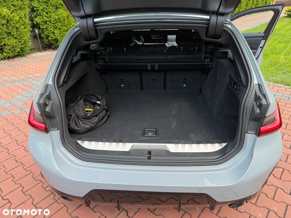 BMW Seria 3 320e M Sport sport - 14