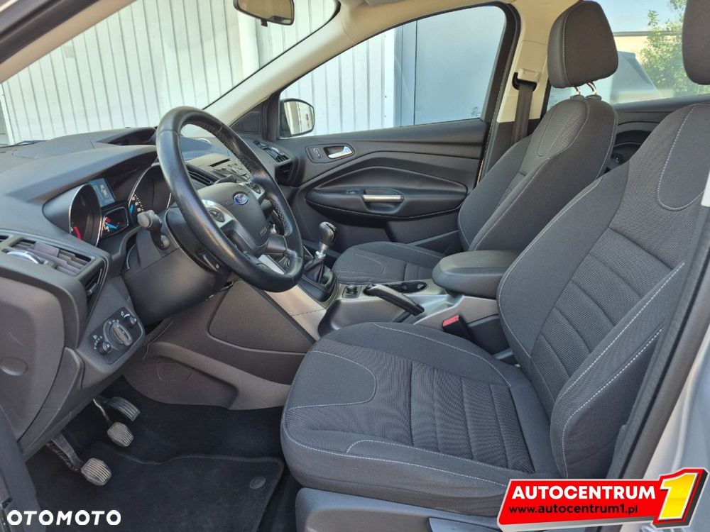 Ford Kuga - 13