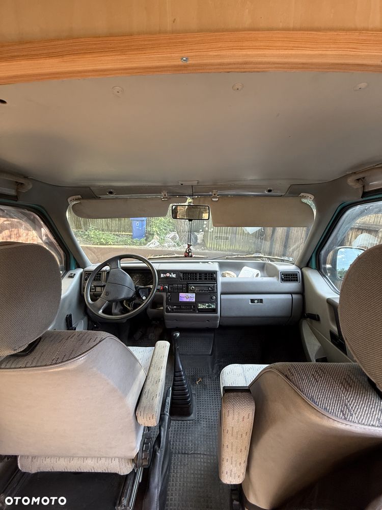 Volkswagen Transporter Standard - 17