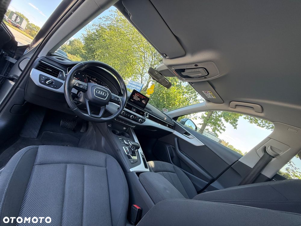 Audi A4 Avant 2.0 TDI S tronic - 11