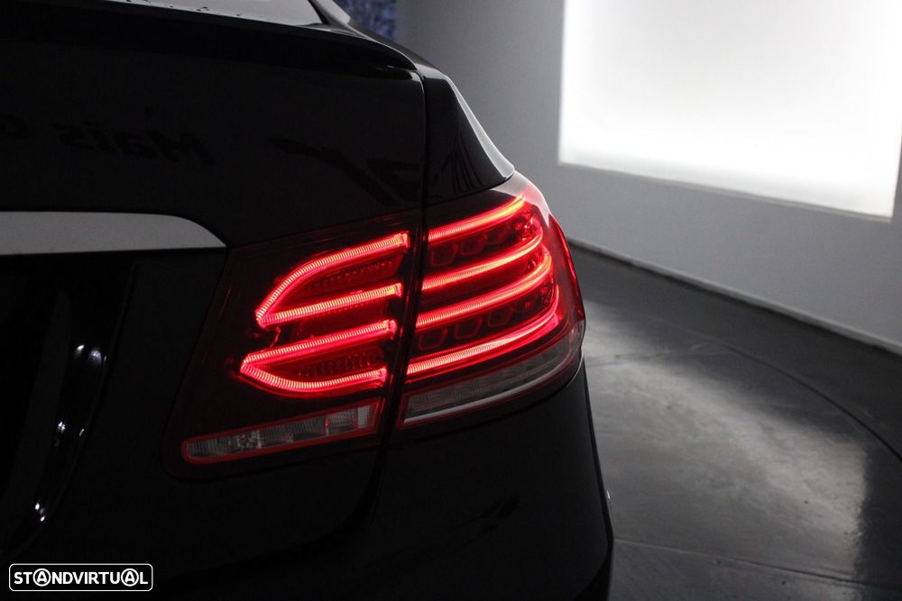 Mercedes-Benz E 220 CDi BlueEfficiency - 39