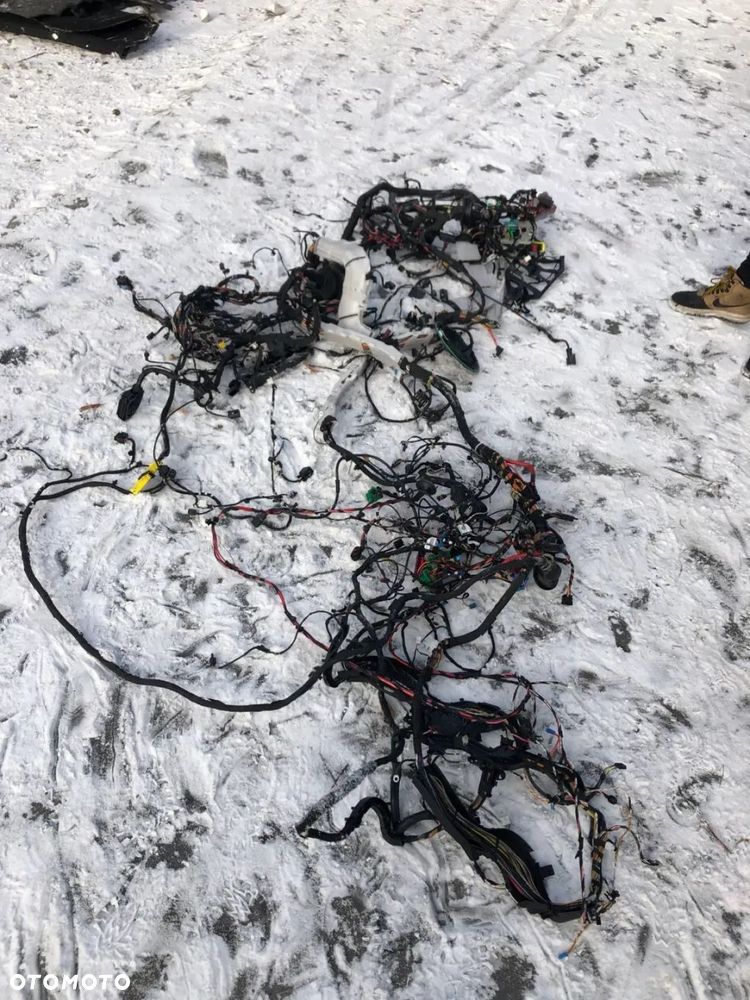 WIĄZKA INSLATACJA GŁÓWNA POJAZDU BMW 3 G21 HARMAN HAK 2021 ROK 2.0d - 1