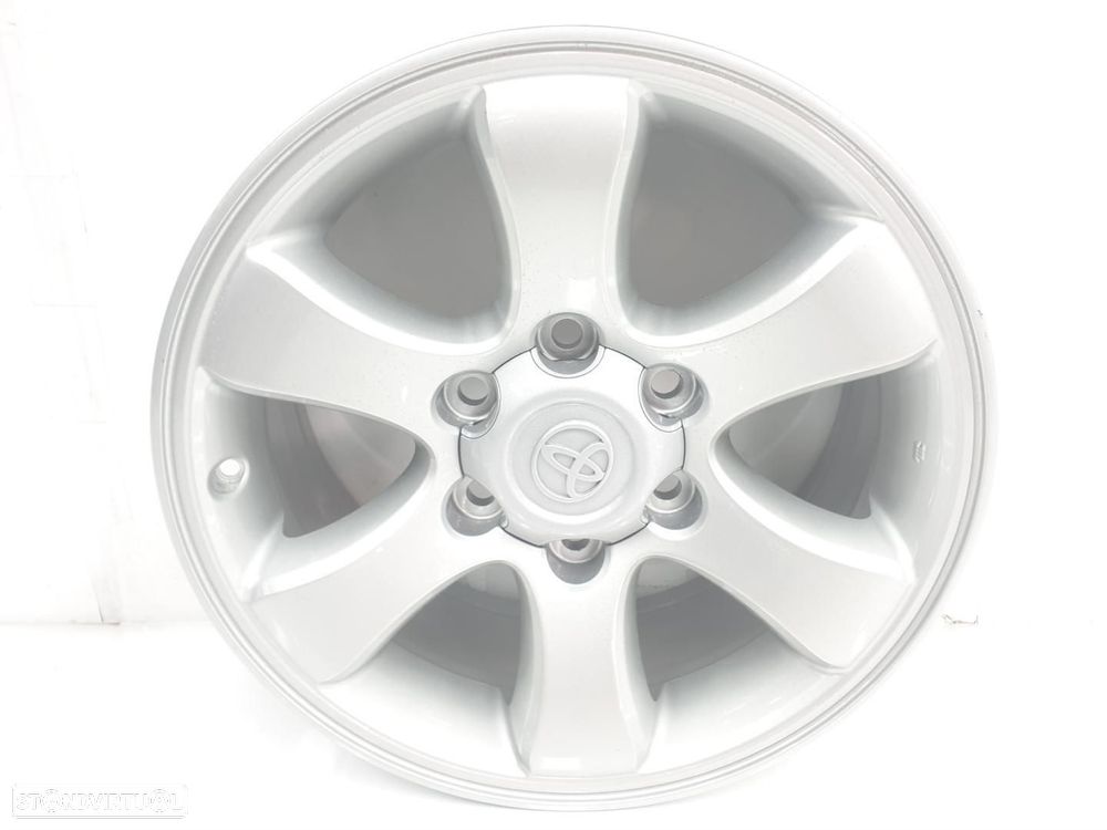 PNEU TOYOTA LAND CRUISER J12 - 1