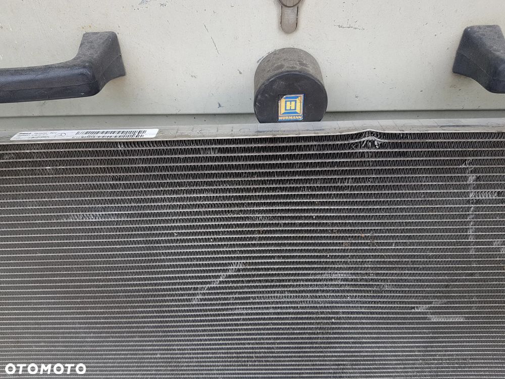 Mercedes W213 E C217 W222 S W253 GLC W257 CLS Chłodnica Wody Dodatkowa Niskotemperaturowa NT - 11