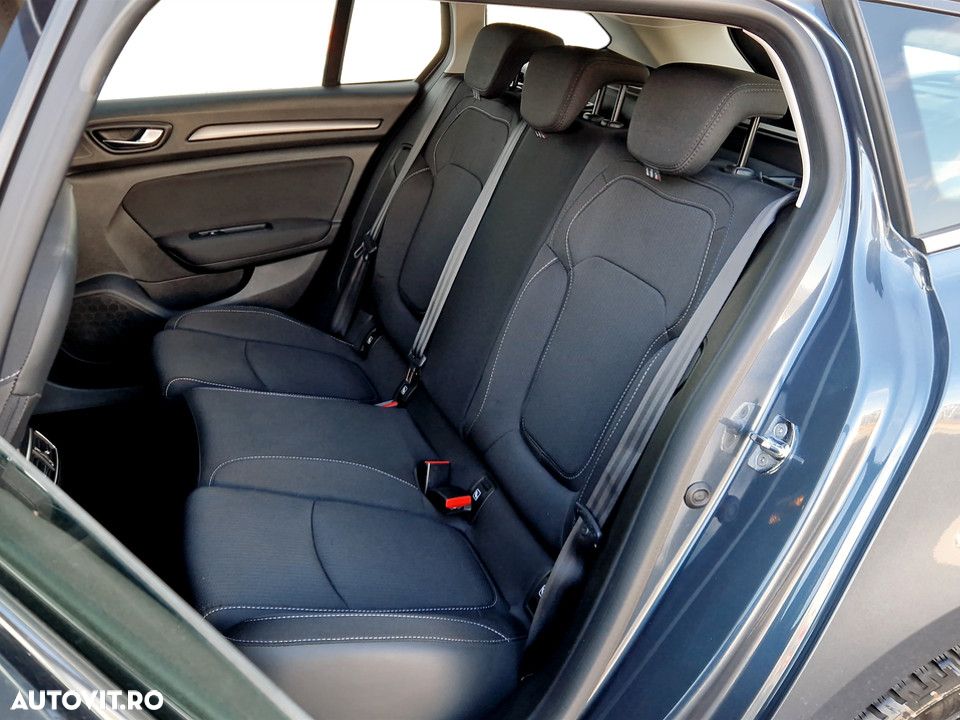 Renault Megane Blue dCi 116 Zen - 13