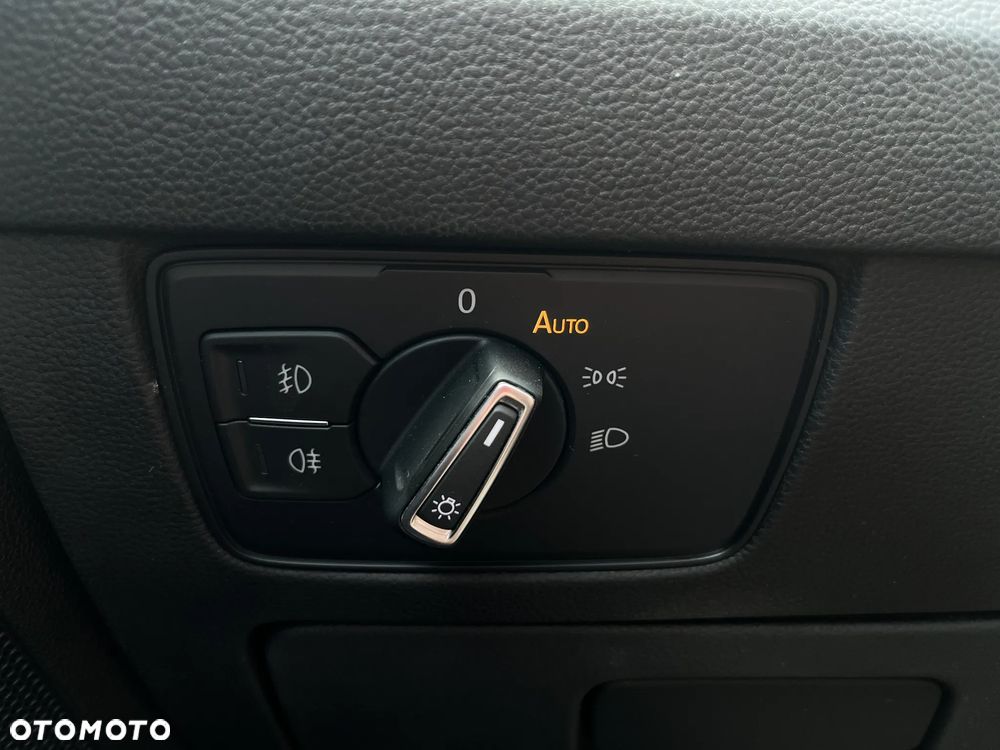 Volkswagen Passat 1.5 TSI EVO Business DSG - 20