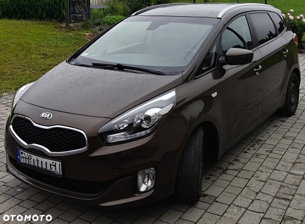 Kia Carens 1.7 CRDi M - 2
