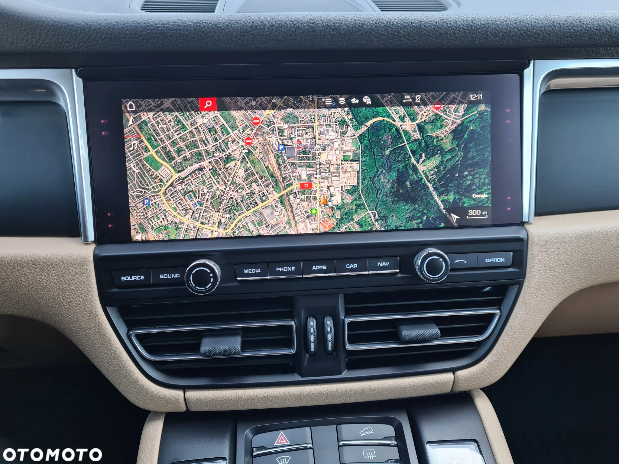 Porsche Macan Standard - 31