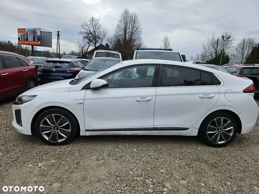 Hyundai IONIQ 1.6 GDI Style - 11