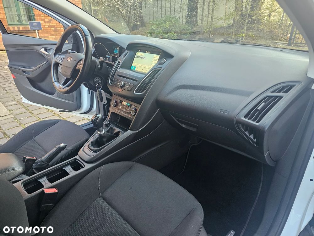 Ford Focus 1.5 TDCi DPF Start-Stopp-System Titanium - 8