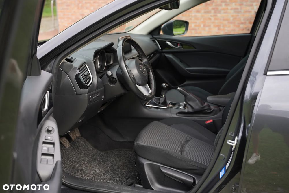 Mazda 3 - 6