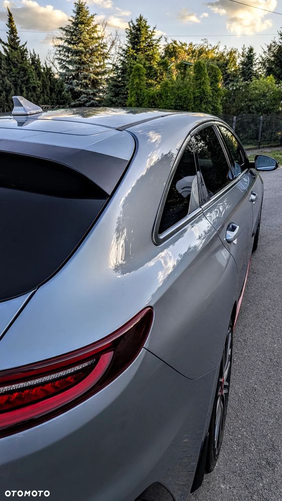 Kia ProCeed - 9